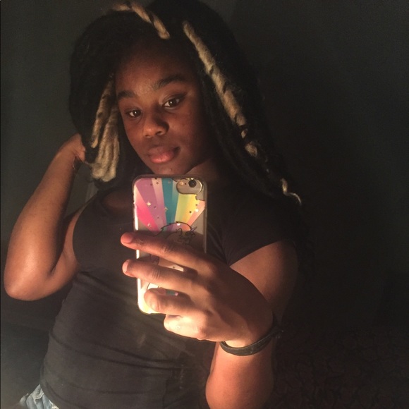 Meet your Posher, Detona - Picture 1 of 1